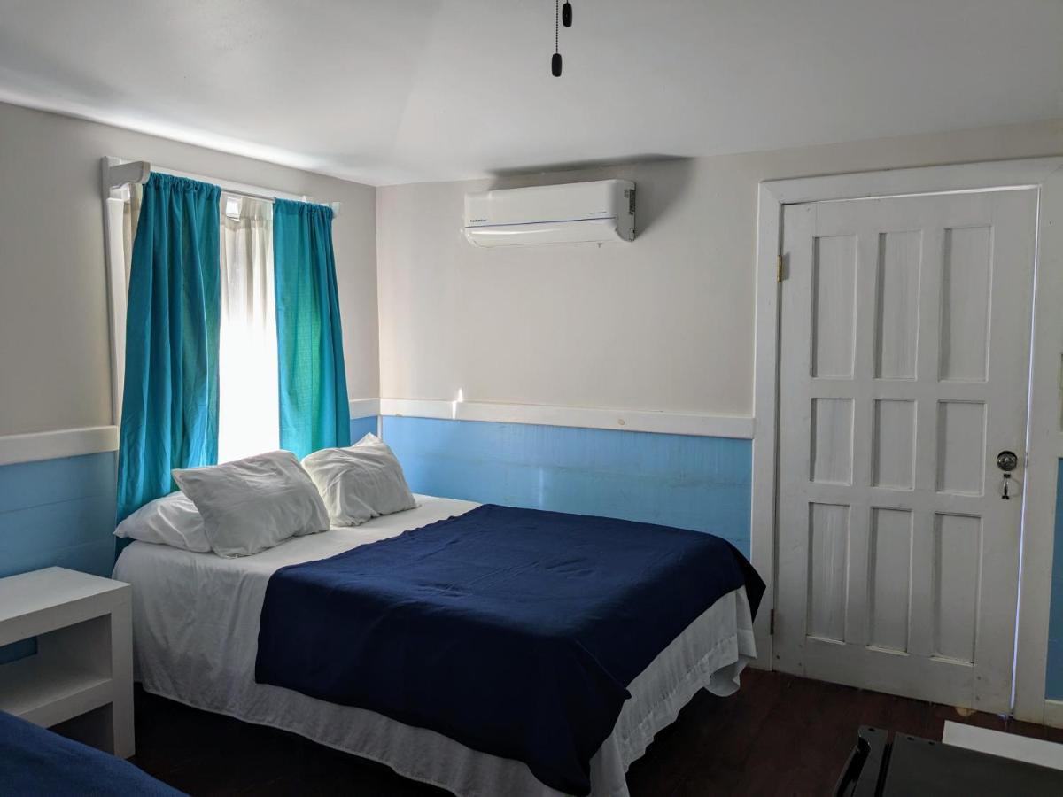 Coral Beach Village Resort Utila Ngoại thất bức ảnh